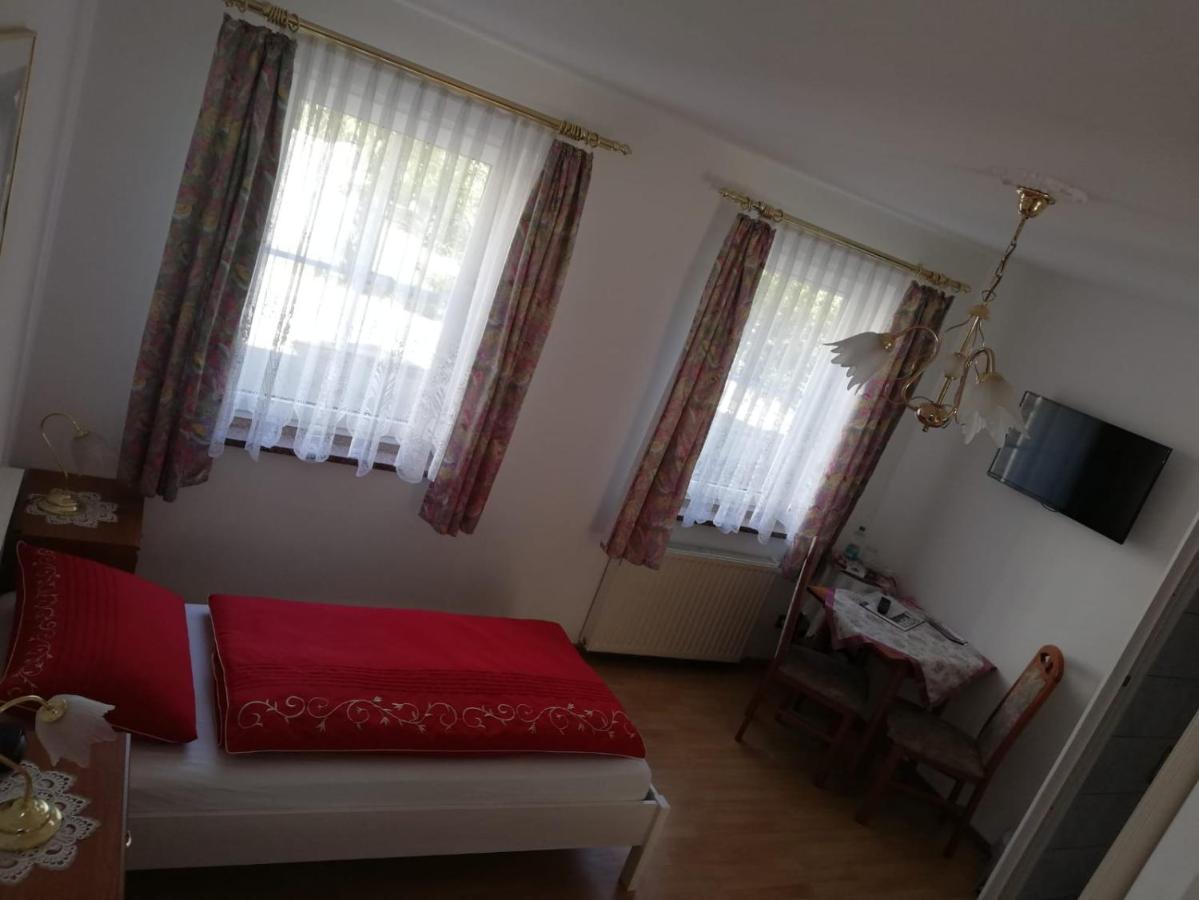 Pension Am Rosental メルゼブルク エクステリア 写真